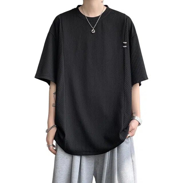 AWAO T