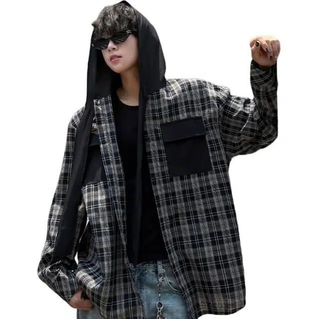 Fakeyoung