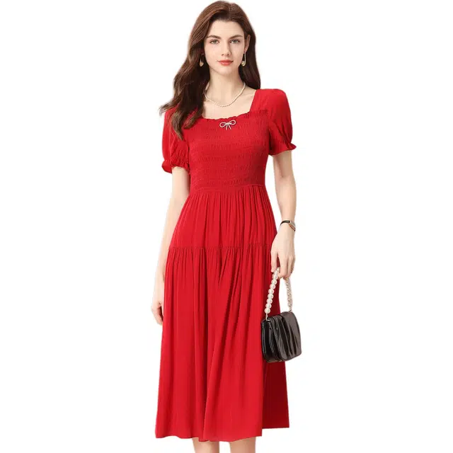 粉红玛琍 方领泡泡袖纯色短袖连衣裙 女款 红色