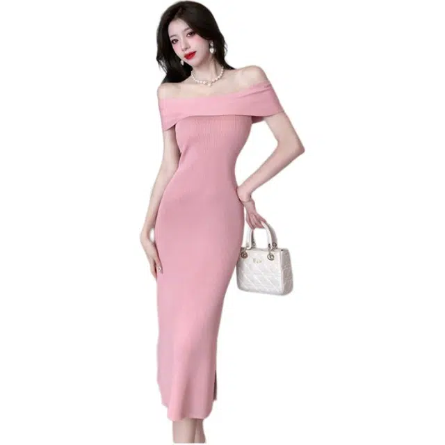 敲模女孩 纯欲风一字领修身收腰性感辣妹包臀针织无袖连衣裙 女款