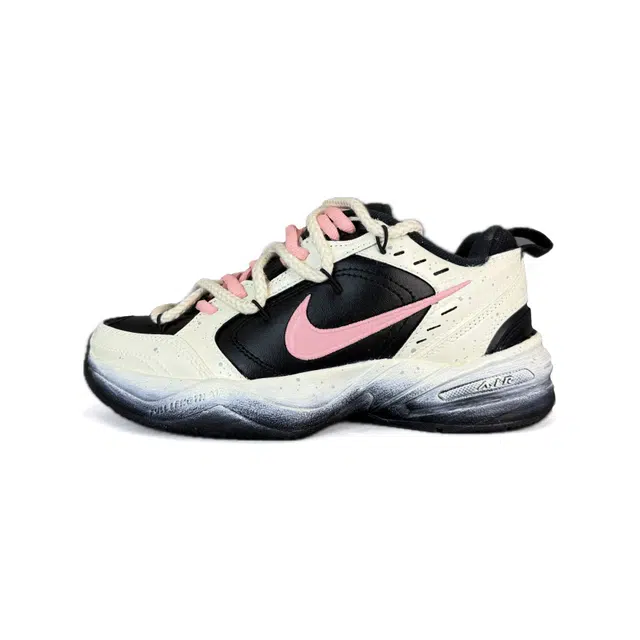 Nike Air Monarch 4