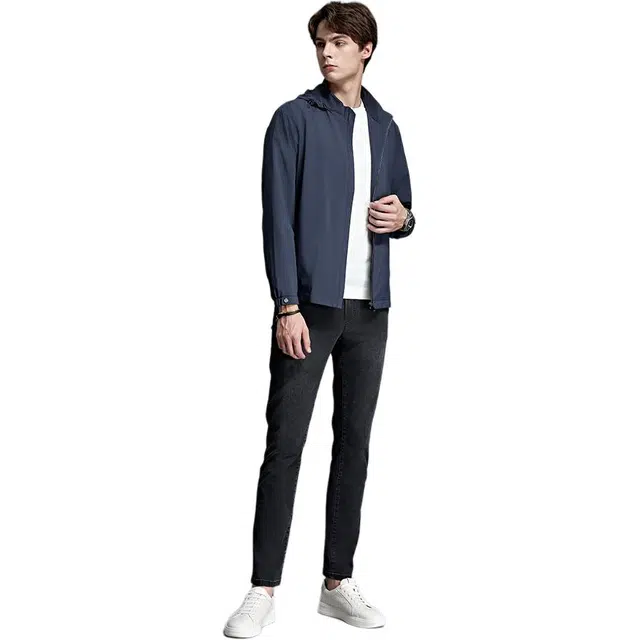 迪柯尼 轻量防风时尚微户外通勤连帽夹克 男款 灰蓝