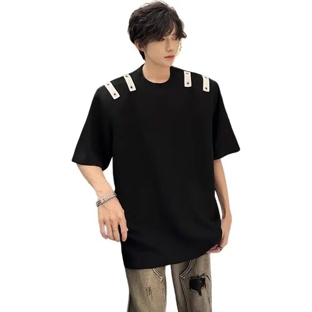 AWAO T