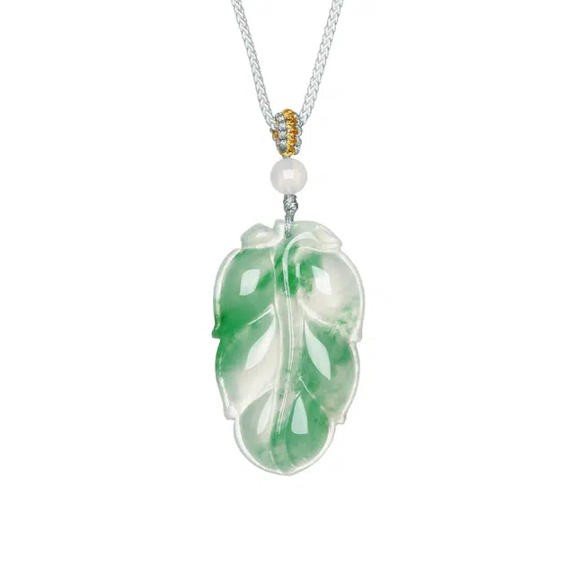 【吉祥玉叶】 周大生 国风吊坠 小众高级轻奢典雅设计感 国潮编织绳可调节 玉髓珠 新中式汉服旗袍穿搭#好运 非洲翠 项链 男女同款情侣款