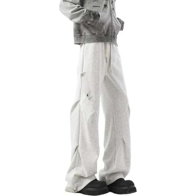 maxim's de paris Logo