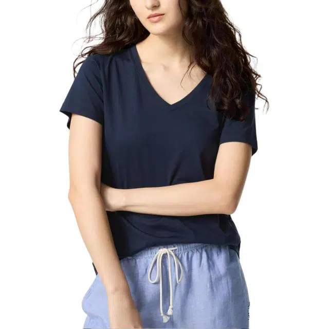 UNIQLO V T