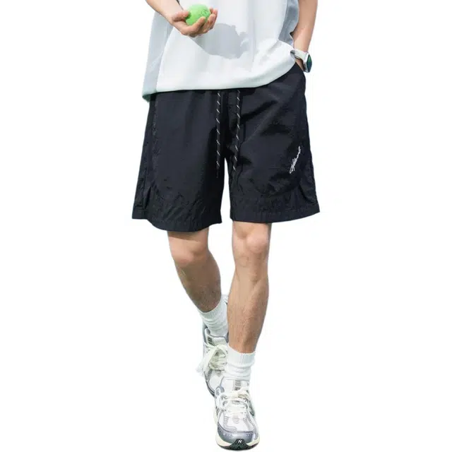 大白鲨 夏季户外速干运动裤美式高街刺绣薄款透气潮牌宽松五分裤松紧腰工装裤中裤马裤轻薄沙滩裤休闲短裤 男女同款