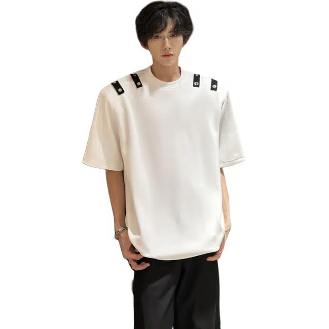 AWAO T