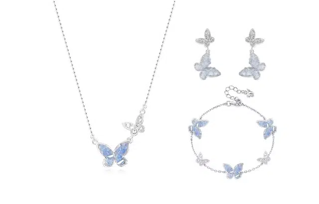 迎百宝 蝴蝶效应梦幻仙气碎冰蓝蝴蝶气质优雅小清新三件套 小众设计感 合金 项链手链耳环 女款