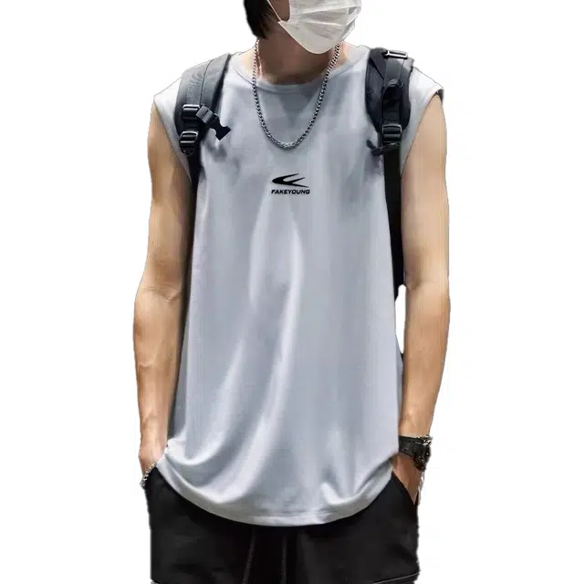 Fakeyoung T