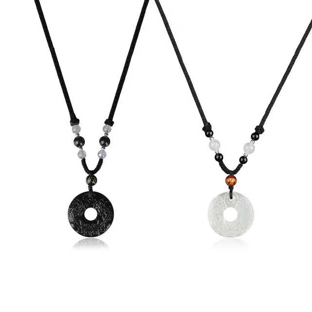 永恒旋律 招财纳福 阴阳貔貅平安扣 八方来财新中式小众国风吞金兽设计 诸事顺利百搭 精美礼盒 可调节毛衣链 好运处理 玛瑙 项链 男款