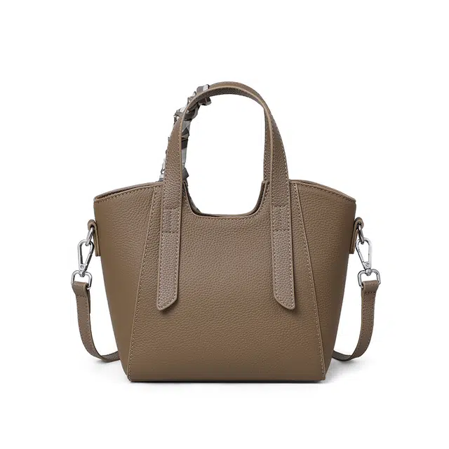 CBANNER Tote