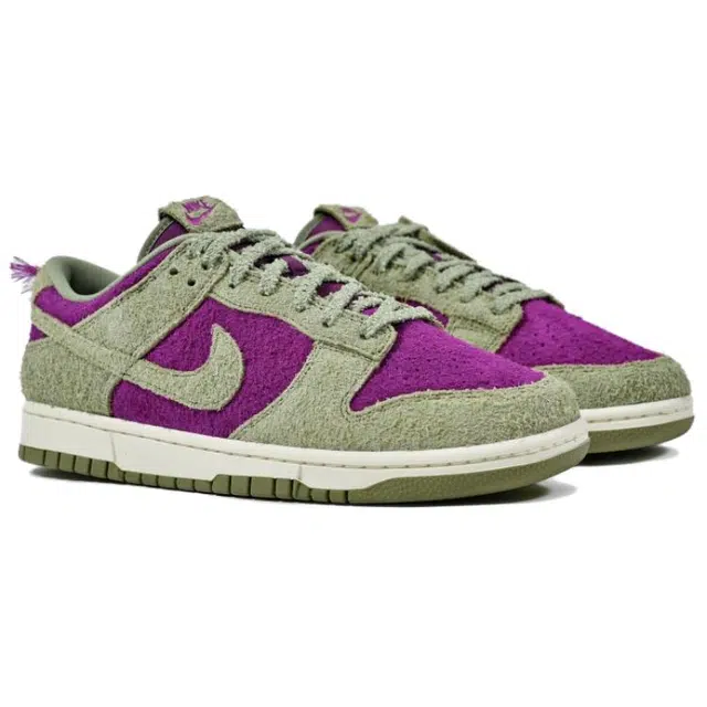 Nike Dunk Low Retro SE Panda