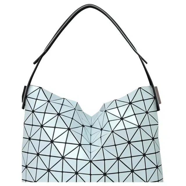 ISSEY MIYAKE Baguette