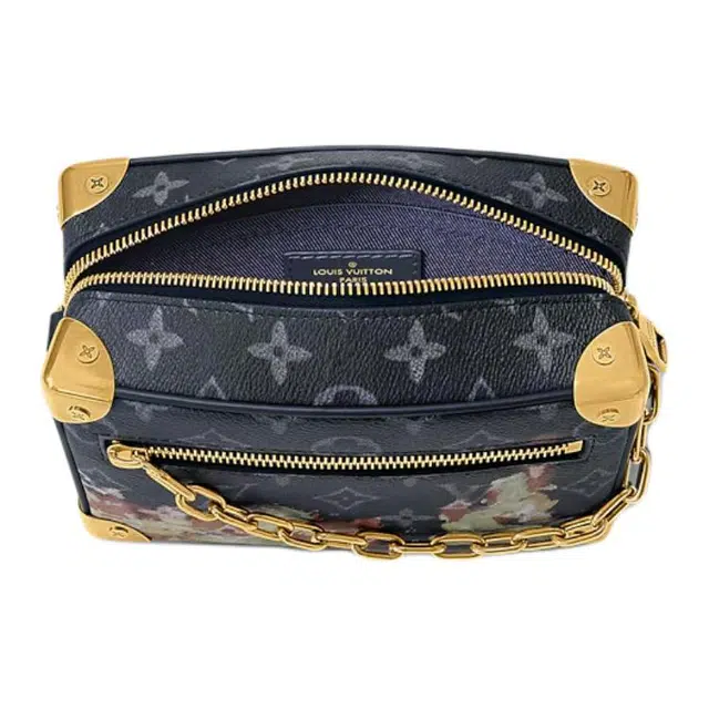 LOUIS VUITTON SOFT TRUNK