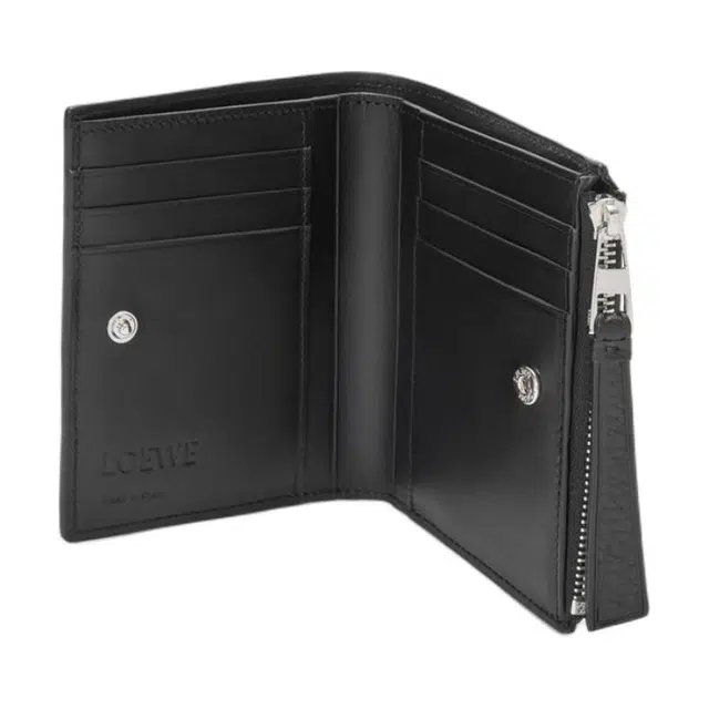 LOEWE Puzzle