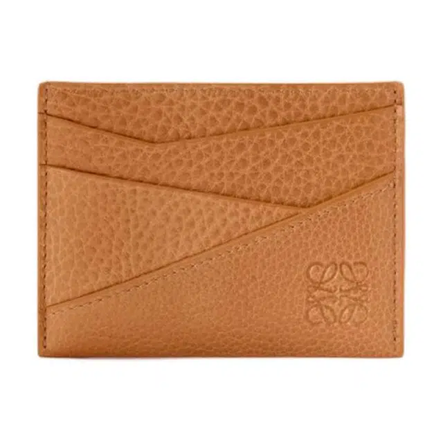 LOEWE Puzzle