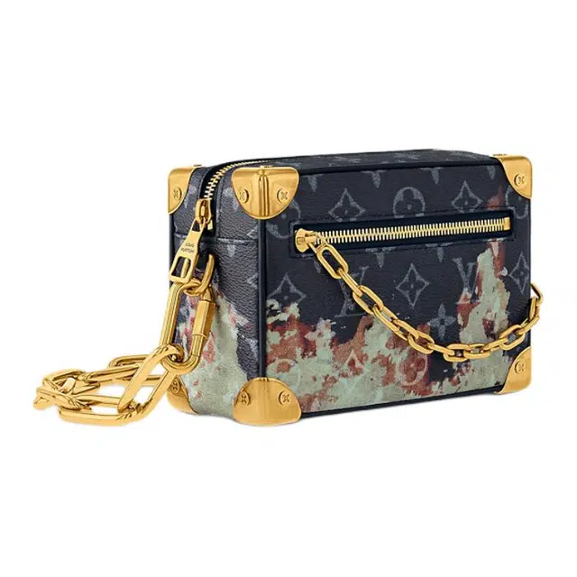 LOUIS VUITTON SOFT TRUNK