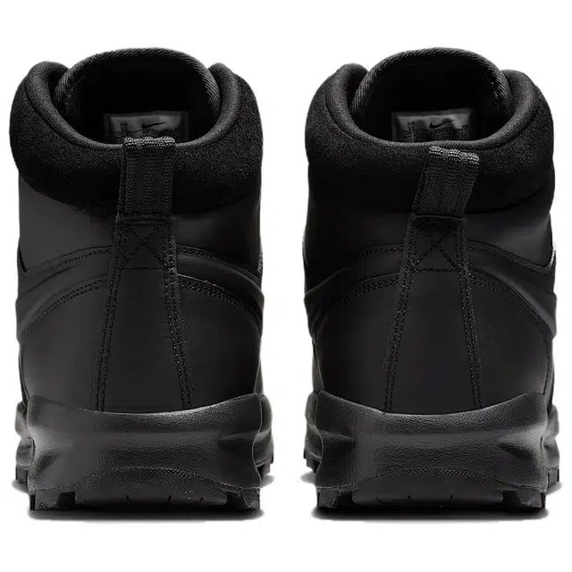 Nike Manoa