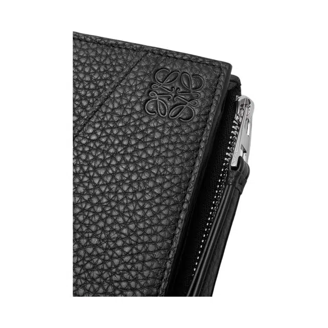LOEWE Puzzle