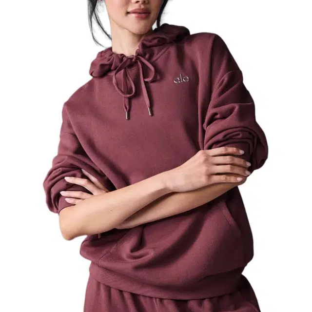 Alo Yoga JISOO Series