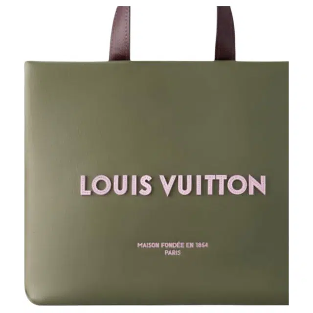 LOUIS VUITTON x Nigo SHOPPER Logo Tote