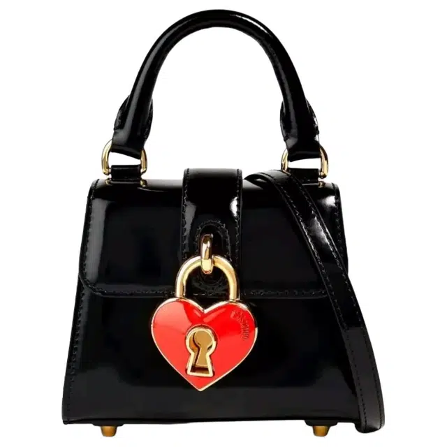 MOSCHINO