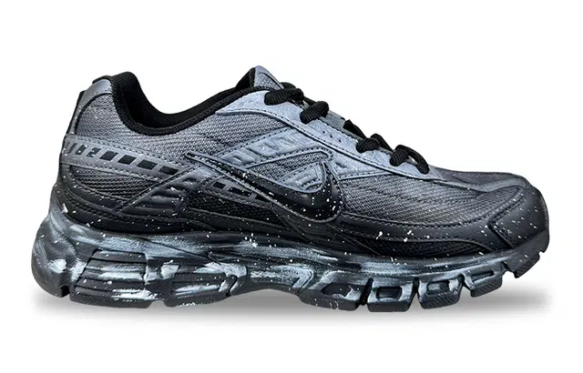 Nike Initiator