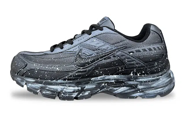 Nike Initiator