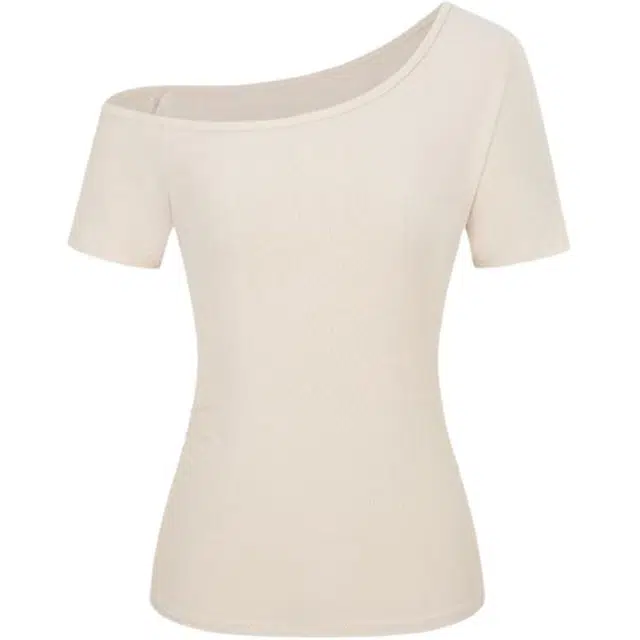 MUCCHIC T