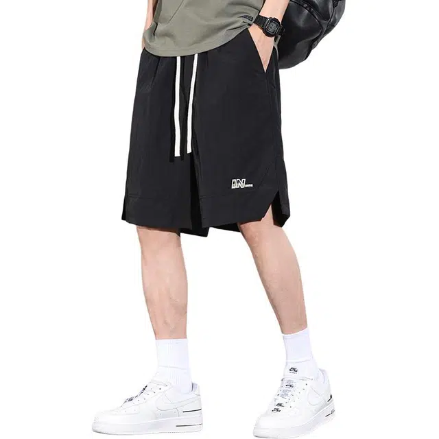 协协乐 夏季凉感透气五分裤轻薄冰丝速干设计感痞帅美式潮流宽松直筒百搭运动中裤休闲短裤 男款