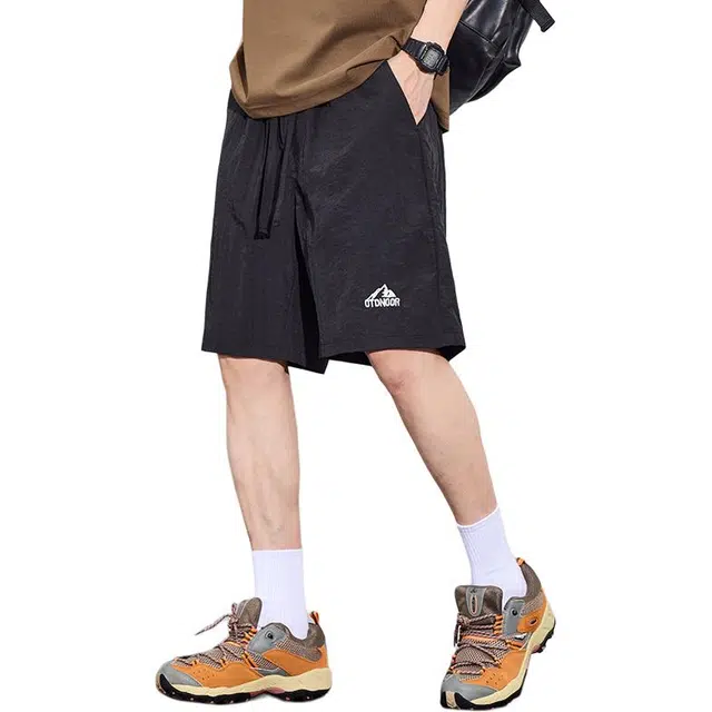 协协乐 冰丝夏季薄款凉感速干透气美式潮牌百搭宽松直筒运动五分中裤休闲短裤 男款