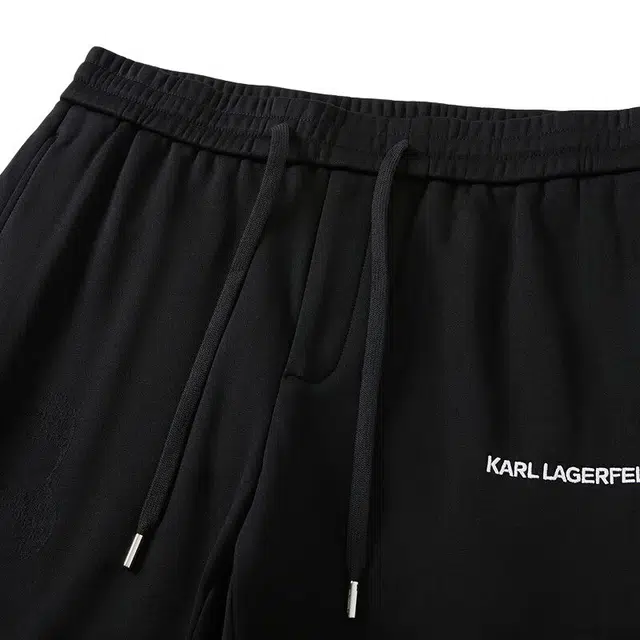 KARL LAGERFELD