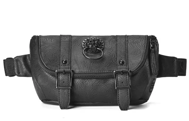 Chusen Black Waist Bag