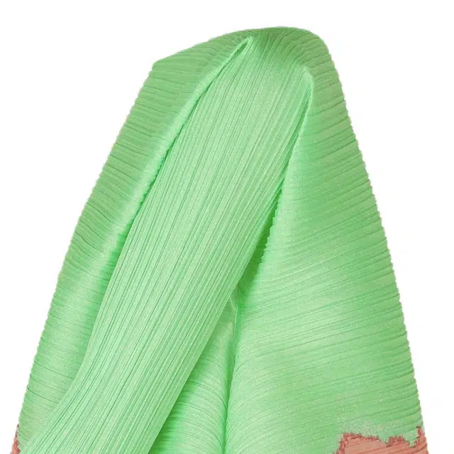 PLEATS PLEASE ISSEY MIYAKE T