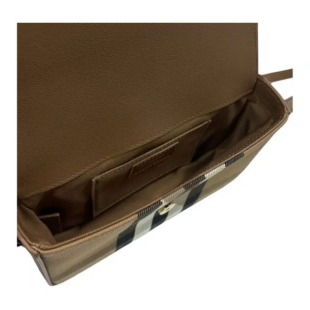 Burberry Logo