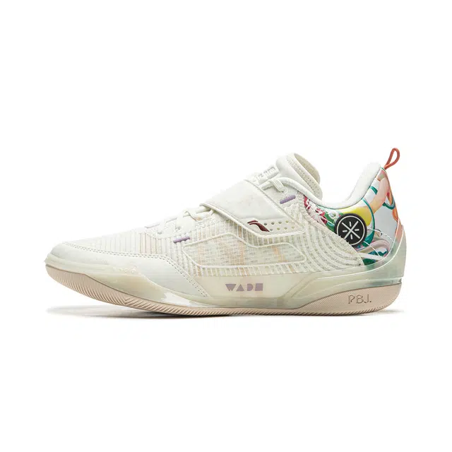 LiNing 808 4 Ultra