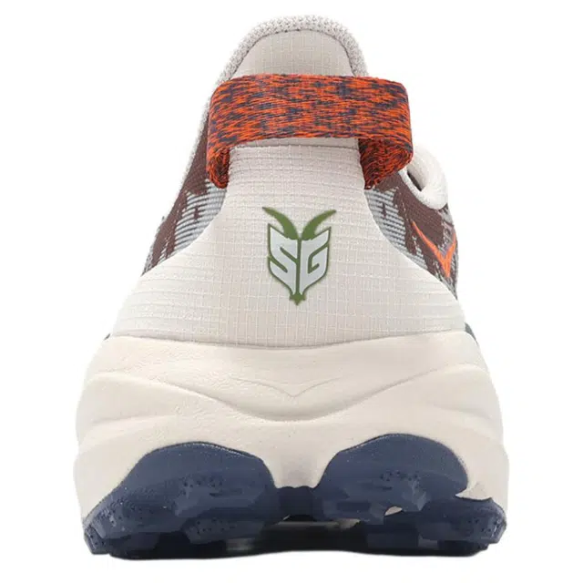 HOKA ONE ONE Speedgoat 6