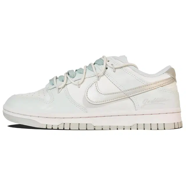 Nike Dunk LowPHOTON DUST