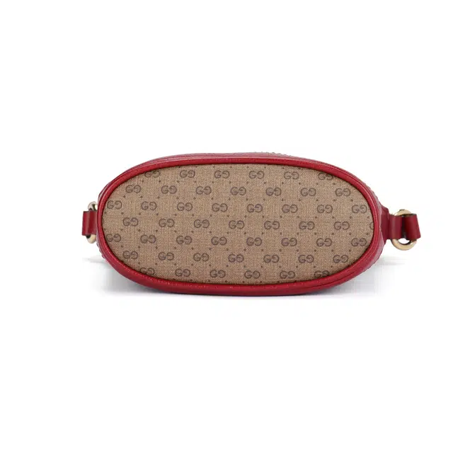 GUCCI x DoraemonA Logo