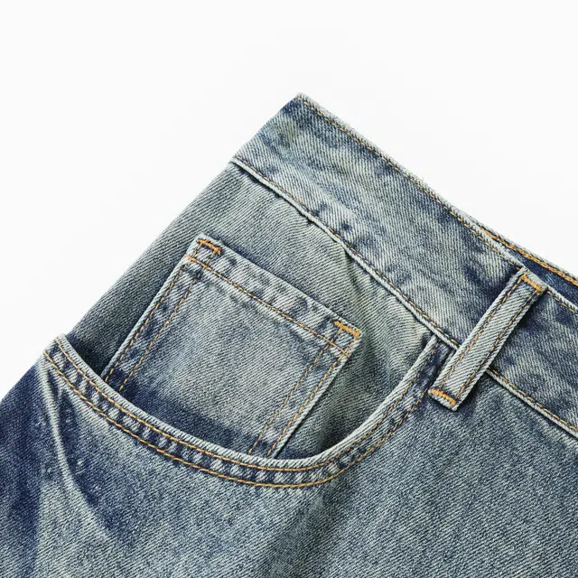 Lee Cooper