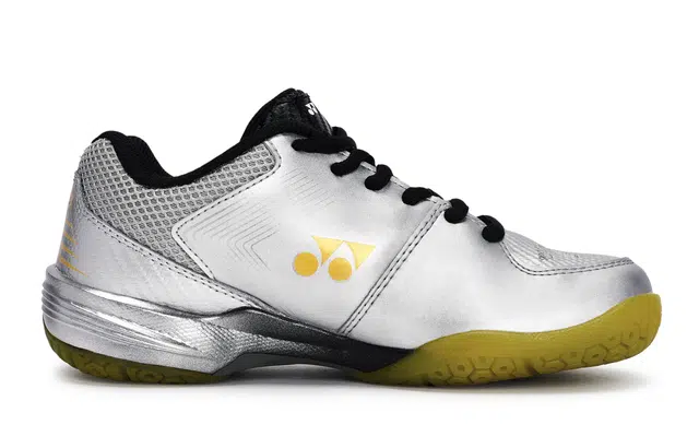 YONEX Power Cushion