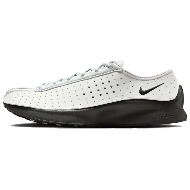 Dover Street Market x Nike Air Superfly Summit