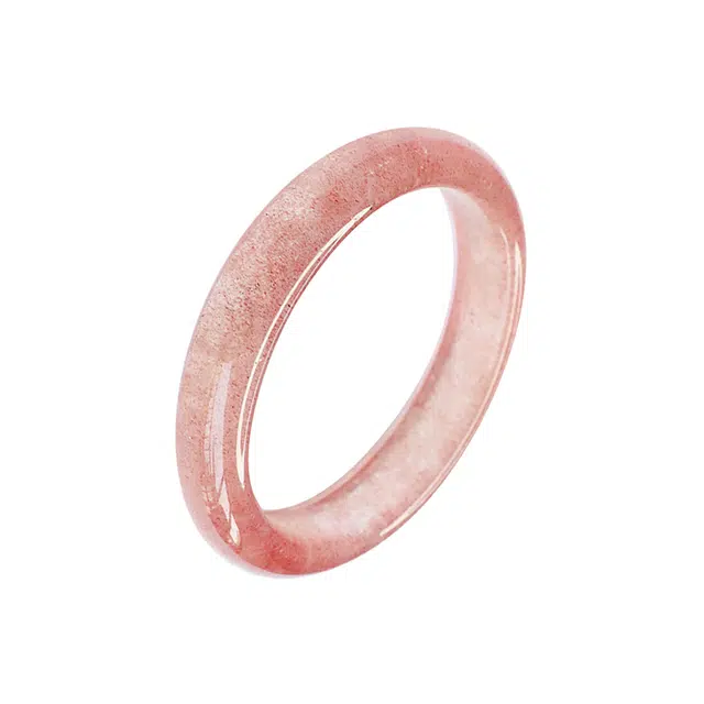 金大福 逃之夭夭贵妃镯 新中式少女粉温婉气质招财旺桃花平安简约轻奢高级感甜美浪漫告白转运素圈手饰 #好运 草莓晶 手镯 女款