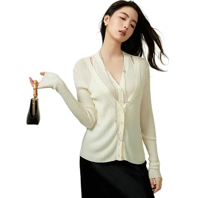 Kiki Clothing Boutique V