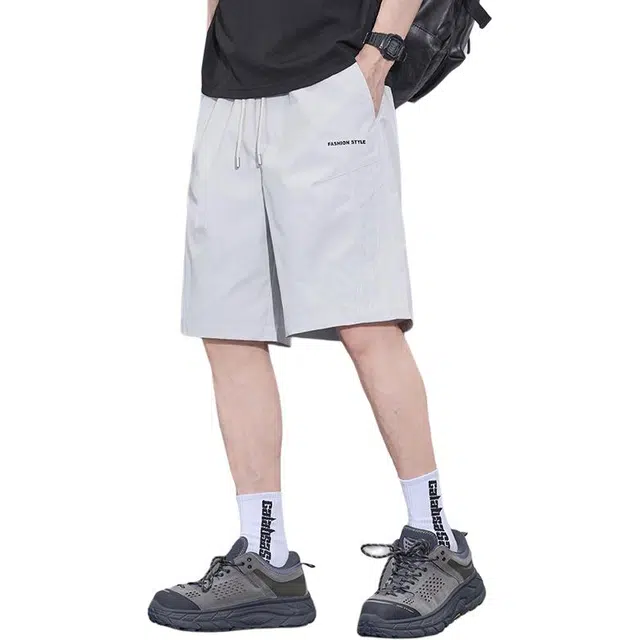 协协乐 冰丝速干夏季薄款凉感透气伞兵运动帅气美式高街工装百搭五分中裤休闲短裤 男款