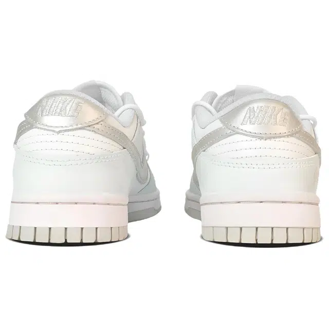 Nike Dunk LowPHOTON DUST