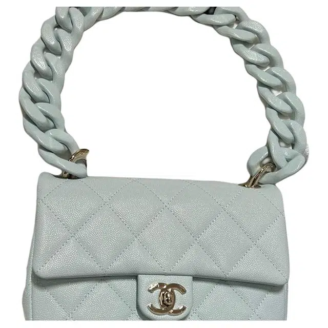 CHANEL 24P