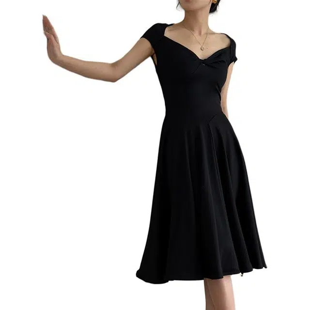 Kiki Clothing Boutique VA