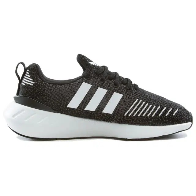 adidas originals Swift Run 22
